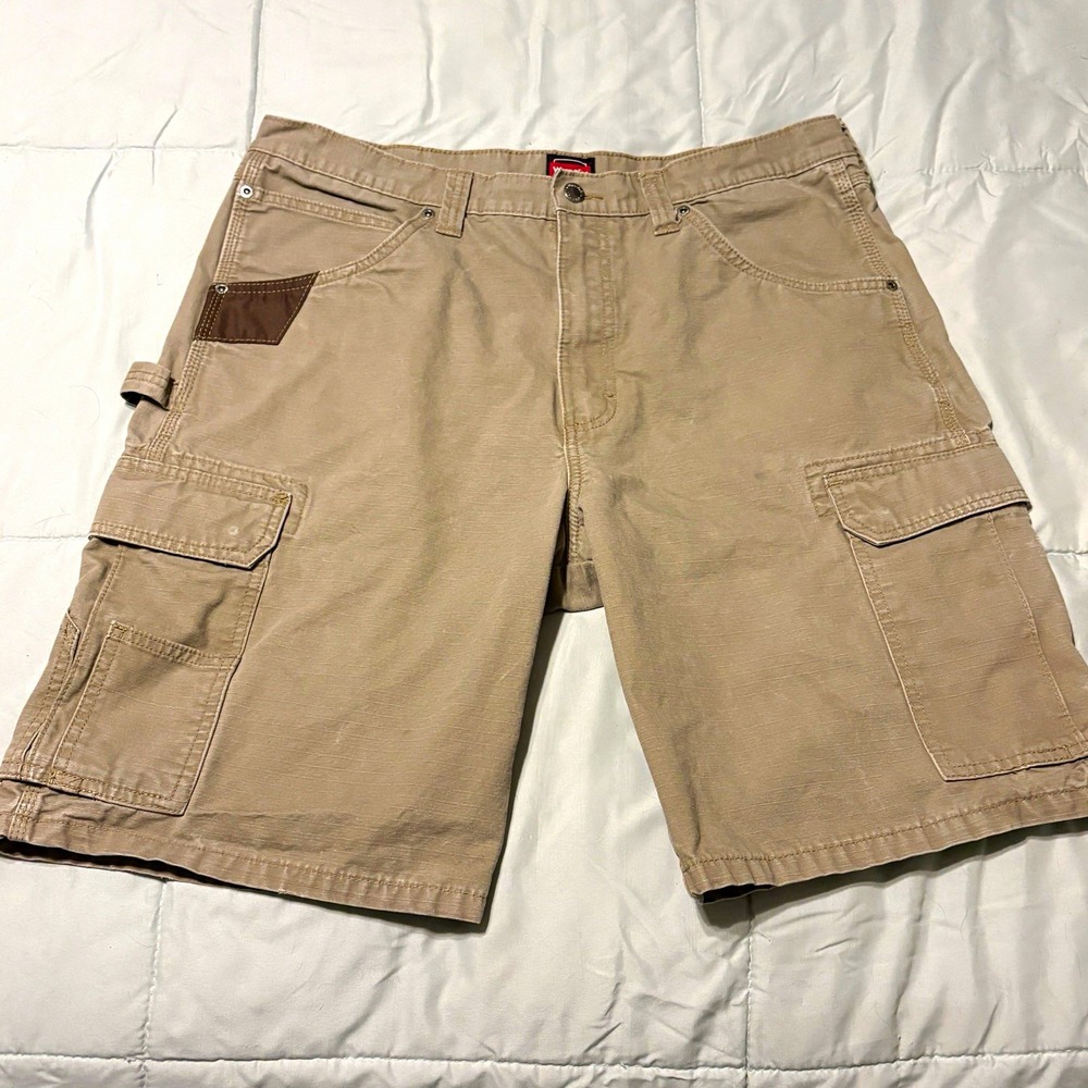Wrangler Workwear Men's 36 Tan Khaki Cargo Utility Work Shorts 100% Cotton
